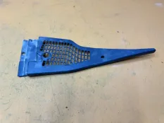 Решетка стеклоочистителя Жабо правая Dodge