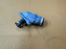 Корпус термостата Hummer H2 6.0 2003