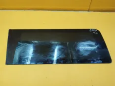 Форточка багажника левая Hummer H2 6.0 2003