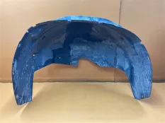 Подкрылок задний правый Chevrolet Tahoe GMT900 5.3