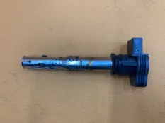 Катушка зажигания Audi Q5 8R 2.0 2017