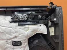 Обшивка двери передняя правая Ford Explorer U502