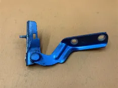 Петля крышки багажника левая Honda Pilot 3 3.5