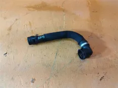 Патрубок системы охлаждения Land Rover Velar L560