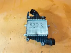 Интеркулер Land Rover Velar L560 2.0 2020