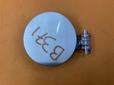 Лючок бензобака Toyota RAV 4 XA40 2.5 2017