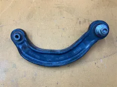 Рычаг подвески верхний задний левый Ford Mustang 6