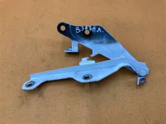 Петля капота левая Ford Mustang 6 2.3 2019