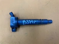 Катушка зажигания Toyota RAV 4 XA40 2.5 2017