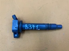 Катушка зажигания Toyota RAV 4 XA40 2.5 2017