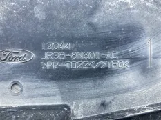 Накладка передней панели Ford Mustang 6 2.3 2019