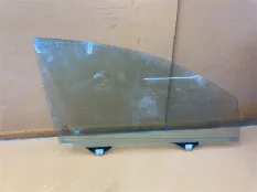 Стекло двери переднее правое Honda CR-V 4 2.4 2012