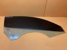 Стекло двери переднее правое Ford Mustang 6 2.3