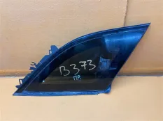 Форточка багажника задняя правая Land Rover Velar