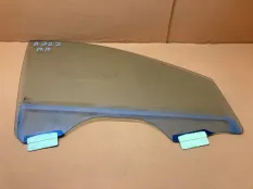 Стекло двери переднее правое Cadillac SRX 2 3.6