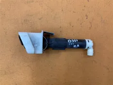 Форсунка омывателя фар передняя левая Infiniti