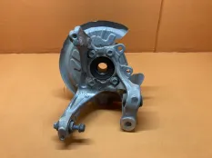 Кулак поворотный задний правый Ford Explorer U625