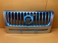 Решетка радиатора передняя Mercury Mariner 2 3.0