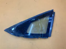 Форточка багажника задняя правая Tesla Model S