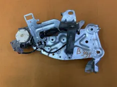 Привод крышки багажника Chevrolet Tahoe GMT900 5.3