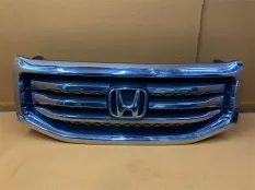 Решетка радиатора Honda Pilot 2 J35Z4 2012