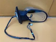 Зеркало заднего вида правое Chevrolet Tahoe GMT900