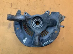 Кулак поворотный передний левый Toyota Sienna 3