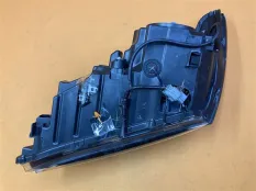 Фара светодиодная передняя правая Acura MDX YD3