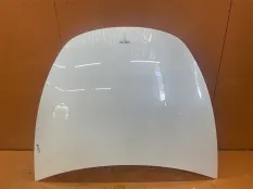 Капот Tesla Model Y 2022