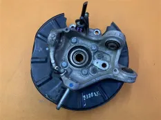 Кулак поворотный задний правый Acura MDX YD3 J35Y5
