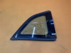 Форточка кузова задняя правая Dodge Challenger 3