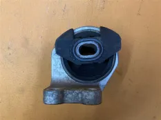 Подушка АКПП Land Rover Range Rover Sport L320 5.0