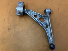 Рычаг подвески нижний передний правый Infiniti