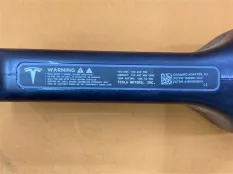 Адаптер зарядного устройства Tesla Model S 2016