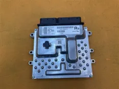 Блок управления двигателем Land Rover Range Rover