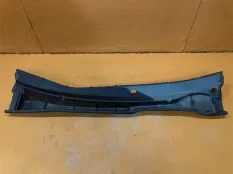 Решетка стеклоочистителя Жабо Toyota Sienna 3 3.5