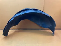 Подкрылок задний правый Land Rover Range Rover