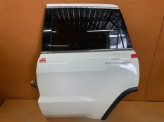 Дверь боковая задняя левая Jeep Grand Cherokee WK2