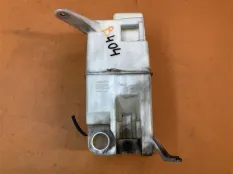 Бачок омывателя Toyota Tundra XK50 5.7 2007