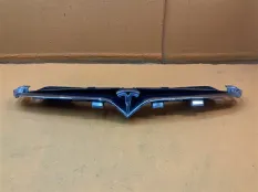 Решетка радиатора Tesla Model S 2018
