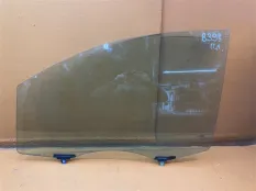 Стекло двери переднее левое Toyota Sienna 3 3.5