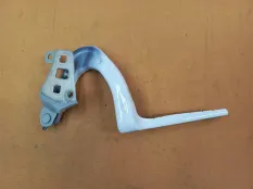 Петля капота левая Tesla Model Y 2022