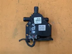 Фланец системы охлаждения Tesla Model S 2018