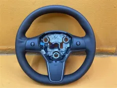 Руль Рулевое колесо Tesla Model Y 2022