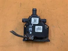 Фланец системы охлаждения Tesla Model S 2018