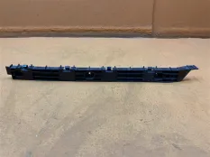 Кронштейн бампера задний правый Tesla Model S 2018