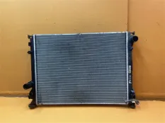 Радиатор основной Dodge Challenger 3 3.6 2020