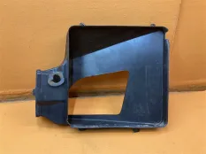 Воздуховод радиатора правый Tesla Model S 2018