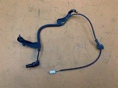 Датчик ABS задний правый Toyota Sienna 3 3.5 2013