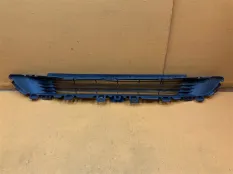 Решетка бампера Tesla Model Y 2022